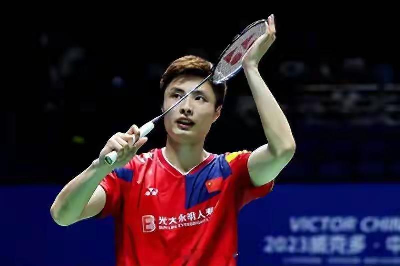 亚锦赛战报：太强了，石宇奇11-0/10-0暴打世界第6，横扫晋级决赛北京时间4