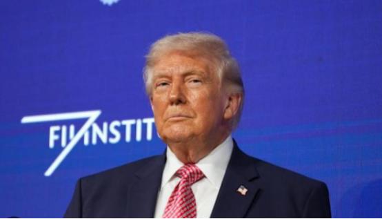 3000城揭竿而起，特朗普惹众怒，天安门城楼上的那句话，被验证了
 
当地时间 