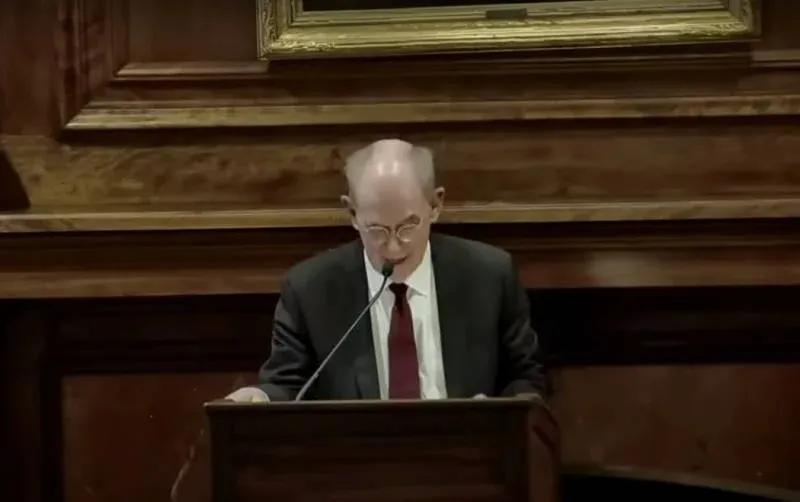 美国政治学家:我们美国人再也不能把自己定位为“地球的救世主”了 芝加哥大学教授约