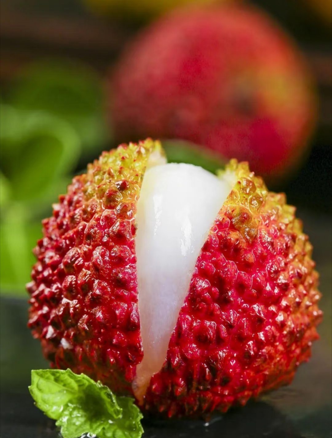 爱吃荔枝的人今年天塌了有人问为啥会这样，我问了小豆包三重打击叠加：1️⃣ 暖冬搞