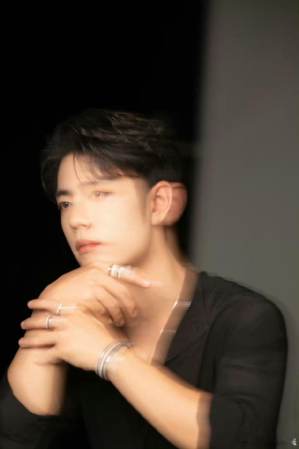 取景框一框肖战 看到这张脸决定原谅全世界 