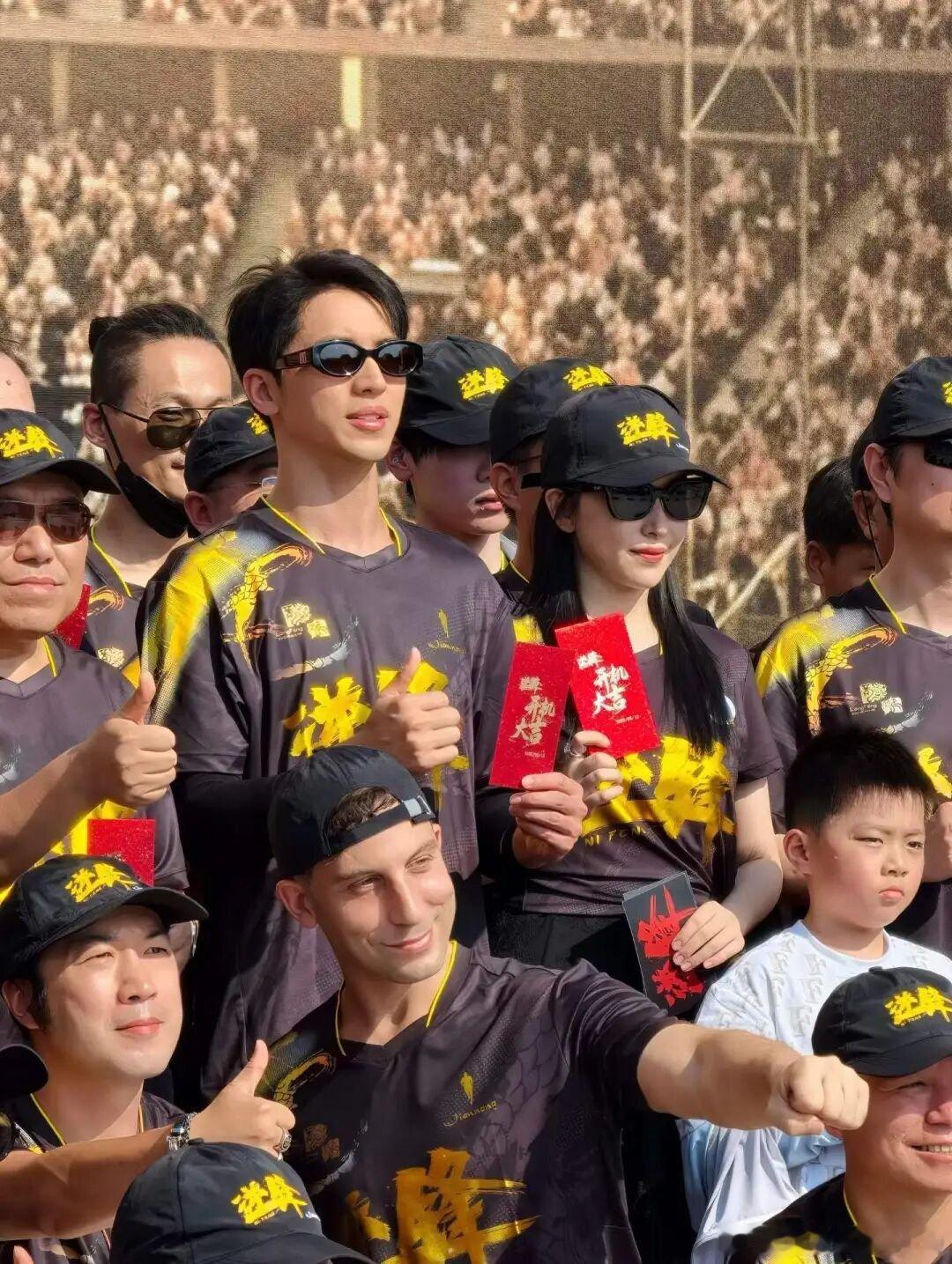 电影《逆锋》中山开机大吉许魏洲阚清子领衔演绎热血年代传奇 
