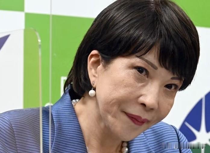 空荡荡的看台，没有一面五星红旗。

这就是名古屋亚运会即将到来的画面。中国队可能