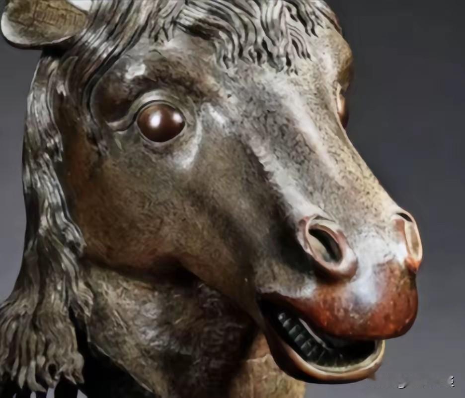 2019年，圆明园丢失的“马首”被赌王买回并捐回祖国，然而，令人没有想到的是，专