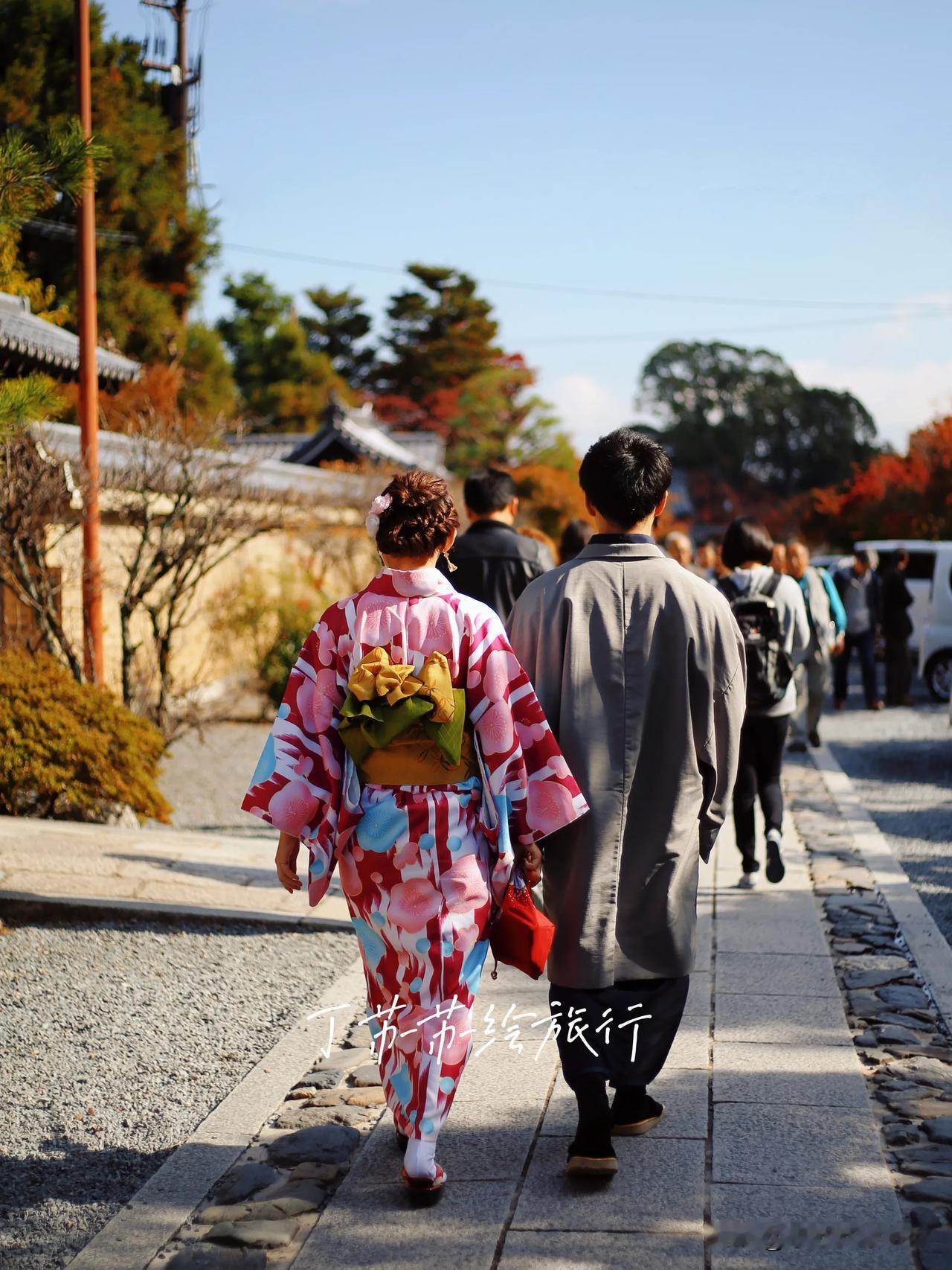 11月京都赏枫🍁岚山天龙寺一步一景游玩攻略
京都岚山天龙寺是一座历史悠久的佛教