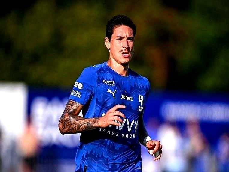 欧洲足坛别忙别的，就盯着甩包袱。
 

拜仁直接拒了维尼修斯，嫌形象不佳、工资太