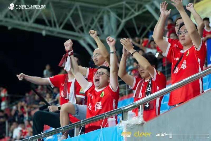 粤超八强赛首回合战罢三场，客队整体不败抢占晋级先机9月5日晚，粤超八强赛首回合率