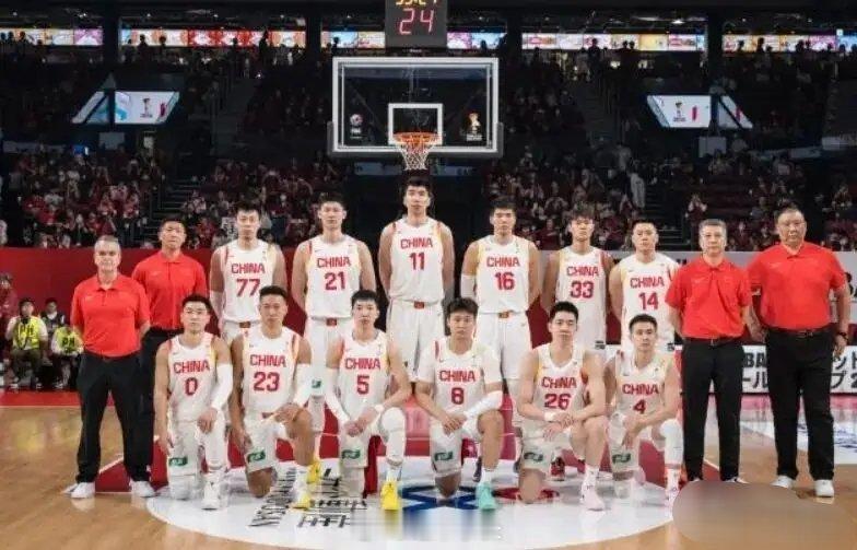 CBA季后赛次轮赛制缩减根据国内媒体球圈赵探长的报道，本赛季的CBA季后赛附加赛