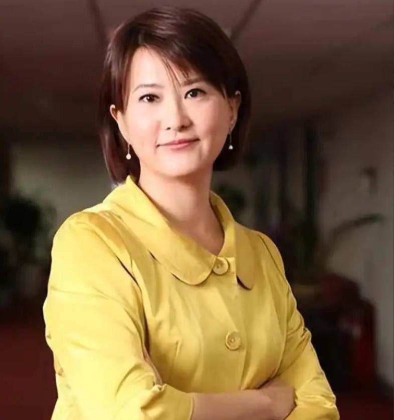 国民党“立委”王鸿薇在节目中威胁中国大陆：如果解放军再围台军演的话，国民党将与民