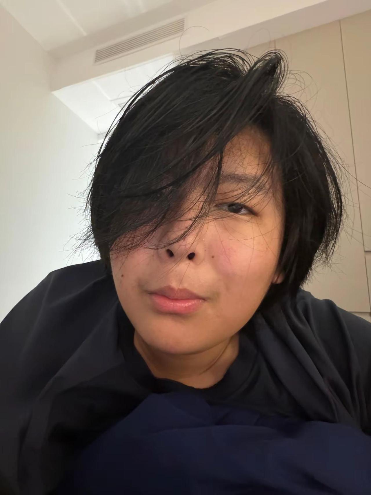 我该剪头发吗？@小黎哟ssy