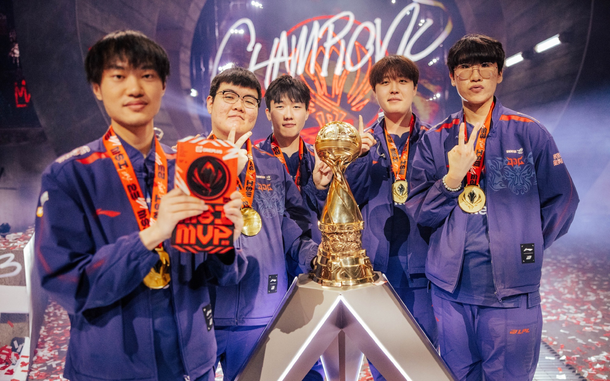 盘点历届MSI冠军🏆，哪一届最让你记忆深刻？2015 MSI：EDG，FMVP
