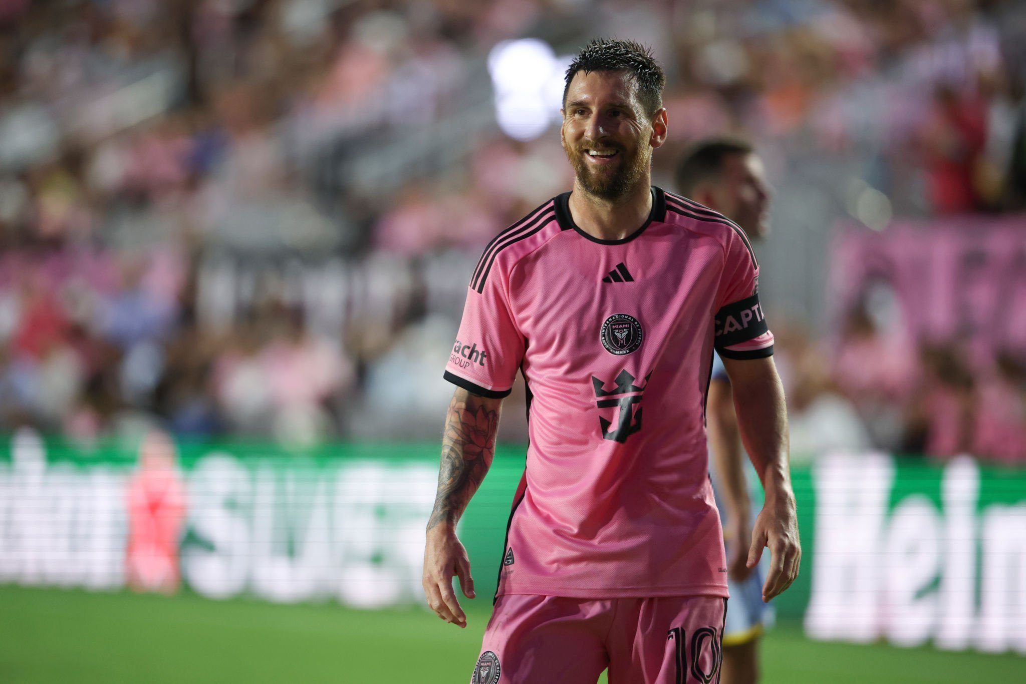 【纪录又来追赶啦[酷]】🚨🚨莱昂内尔·梅西目前已成为足球史上禁区外进球最多的