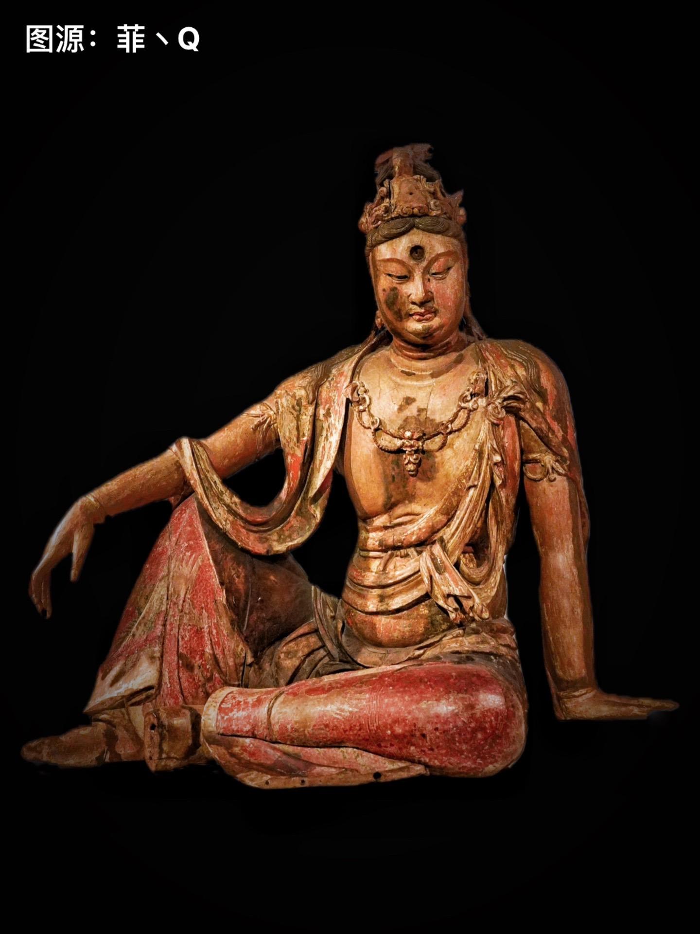 北宋/金·彩绘木雕观音菩萨像。诸天无实体，水月皆虚空——张大千  图源...