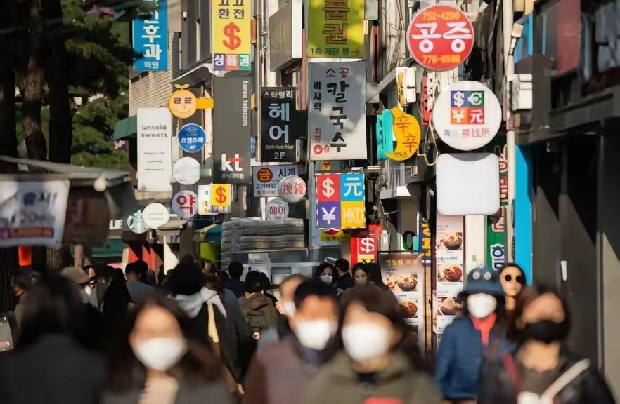 万万没想到，继新加坡，马来西亚之后，美国华人也发声了！在近期，美国华人称，中国人