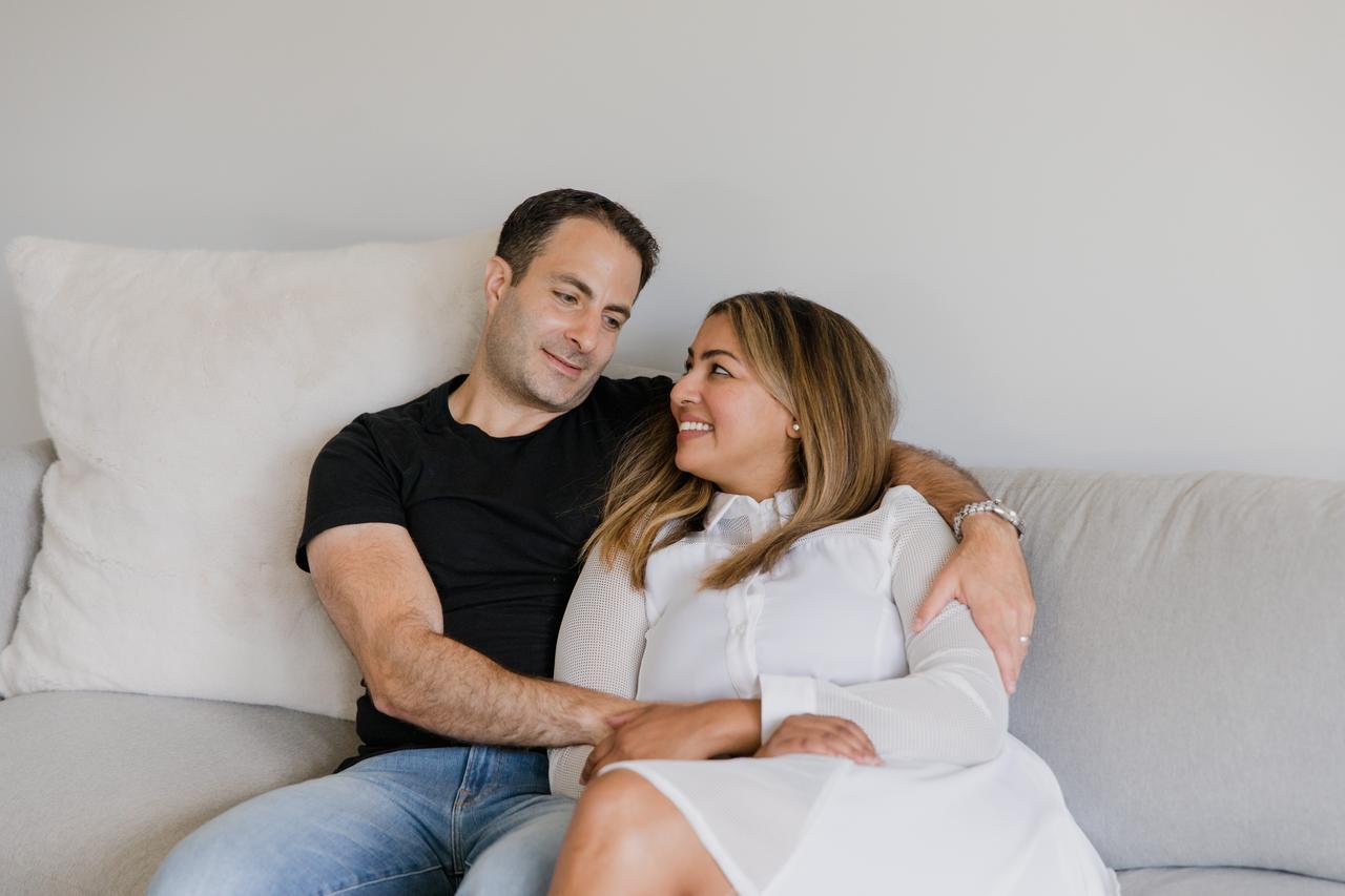 为什么出轨的男人，反倒怨恨妻子？
 
很多妻子问我：

为何我老公出轨后反倒恨我