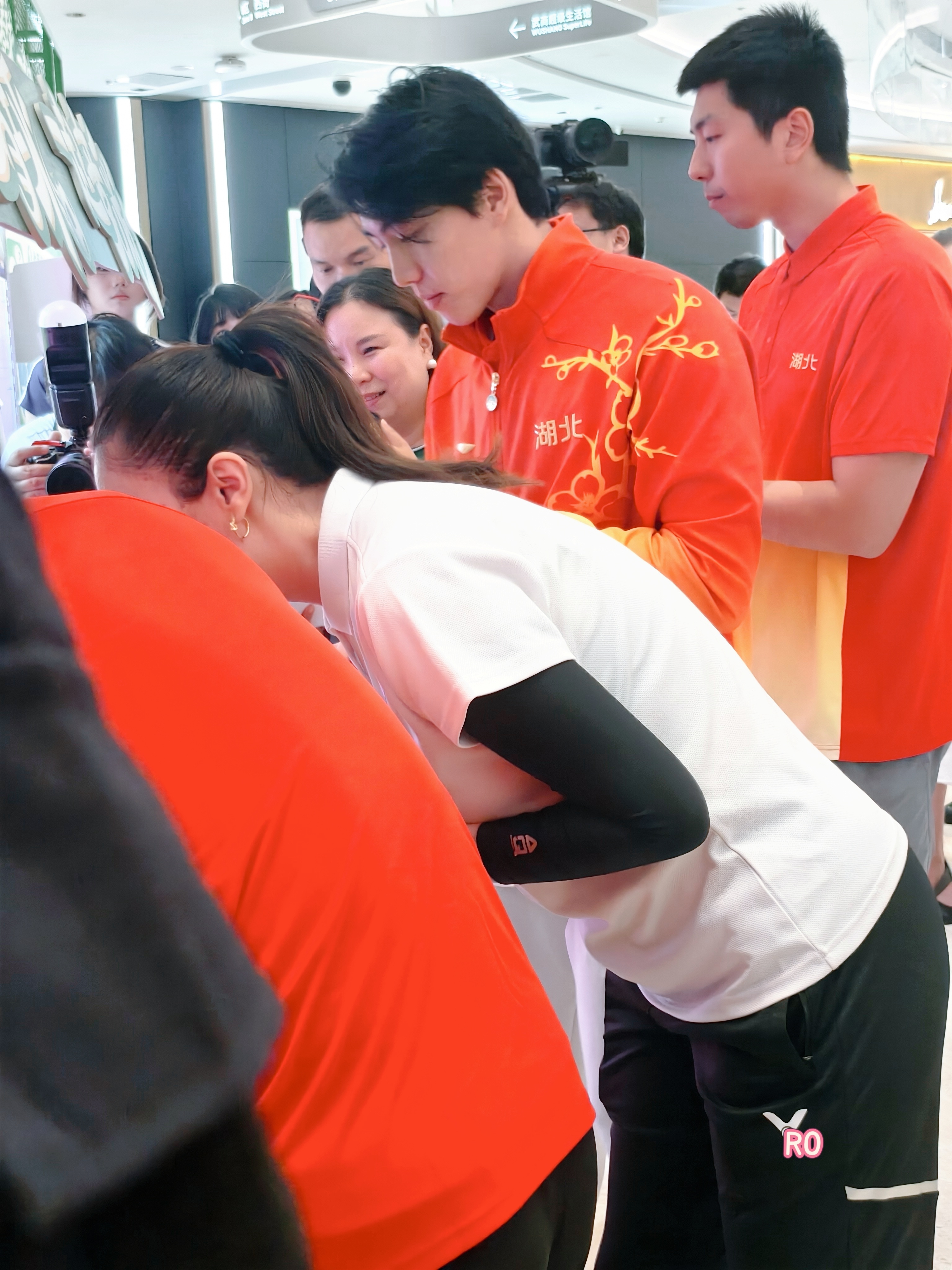孙佳俊 感觉孩子的脸只有一点点大了
