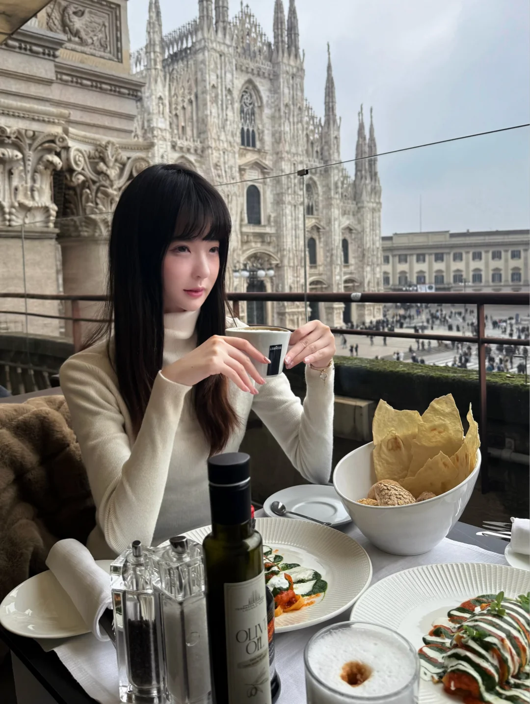 Milano 大教堂的绝佳观景位！！
