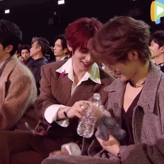 发糖了！时代少年团 座位星光大赏内场