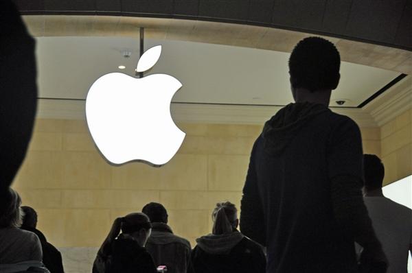iPhone Duo：还没开售，先成理财产品！黄牛更是出价29999收购……
