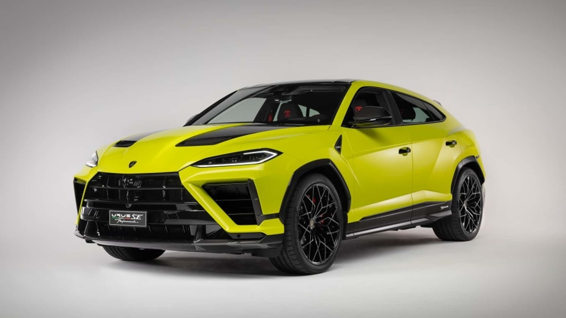 Lamborghini Urus SE Performante (2026) 