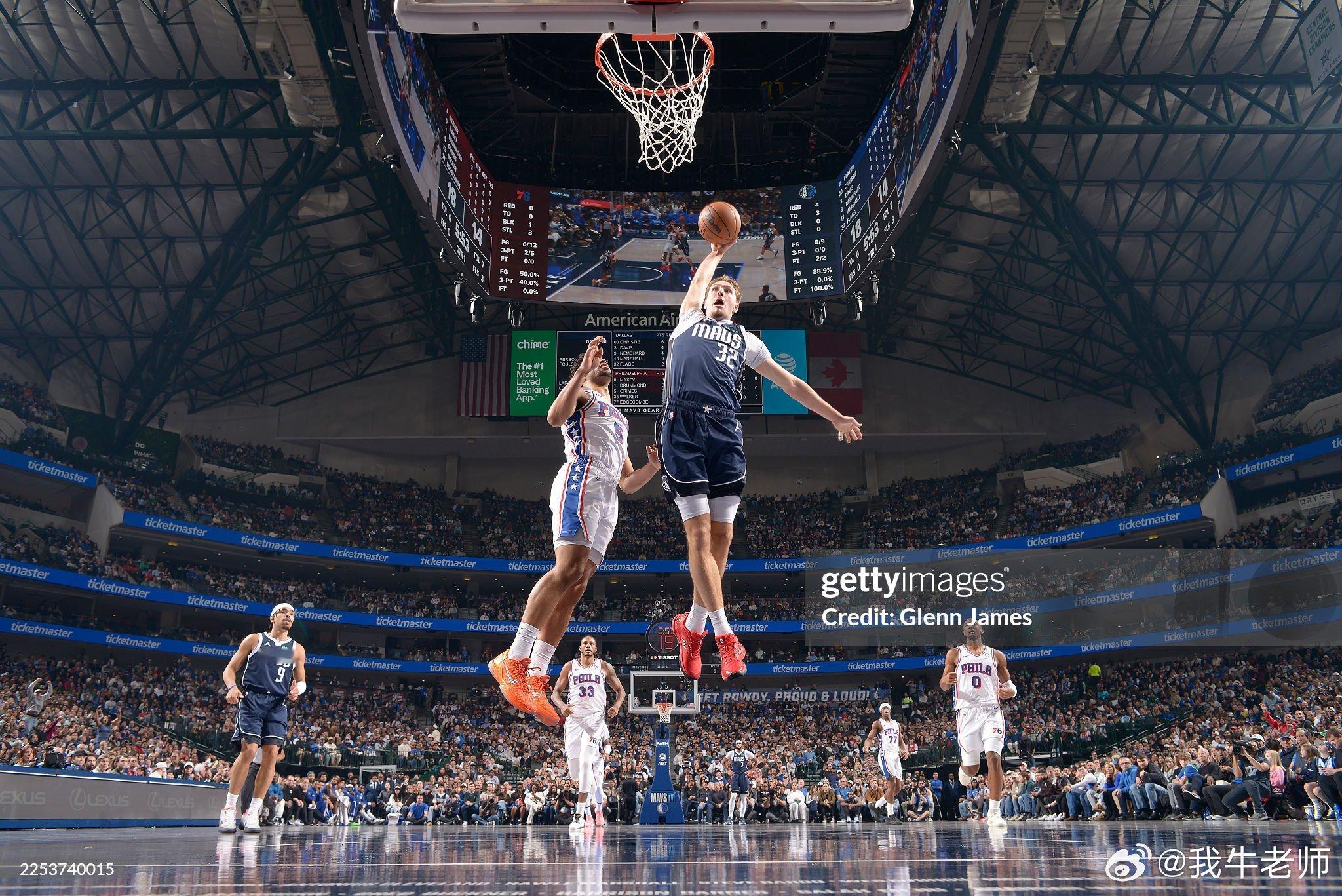 MFFL 弗拉格接受采访。“NBA的赛程确实相当密集，但我一直在咬牙坚持。我也在
