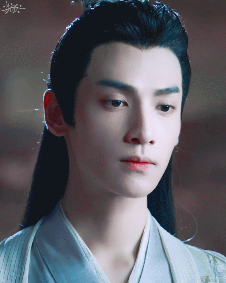 君威与艳色并存罗云熙