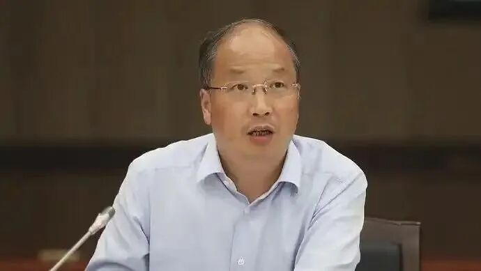 易会满涉嫌严重违纪违法大快人心！重大利好！易会满履职五年间，1700家企业完成I