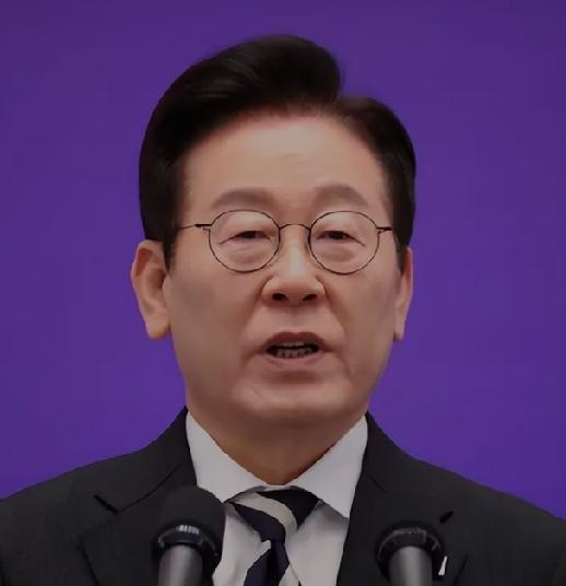 一份“白皮书”撑破35年来不可说破的事实

李在明政府这次的统一白皮书，在半岛问