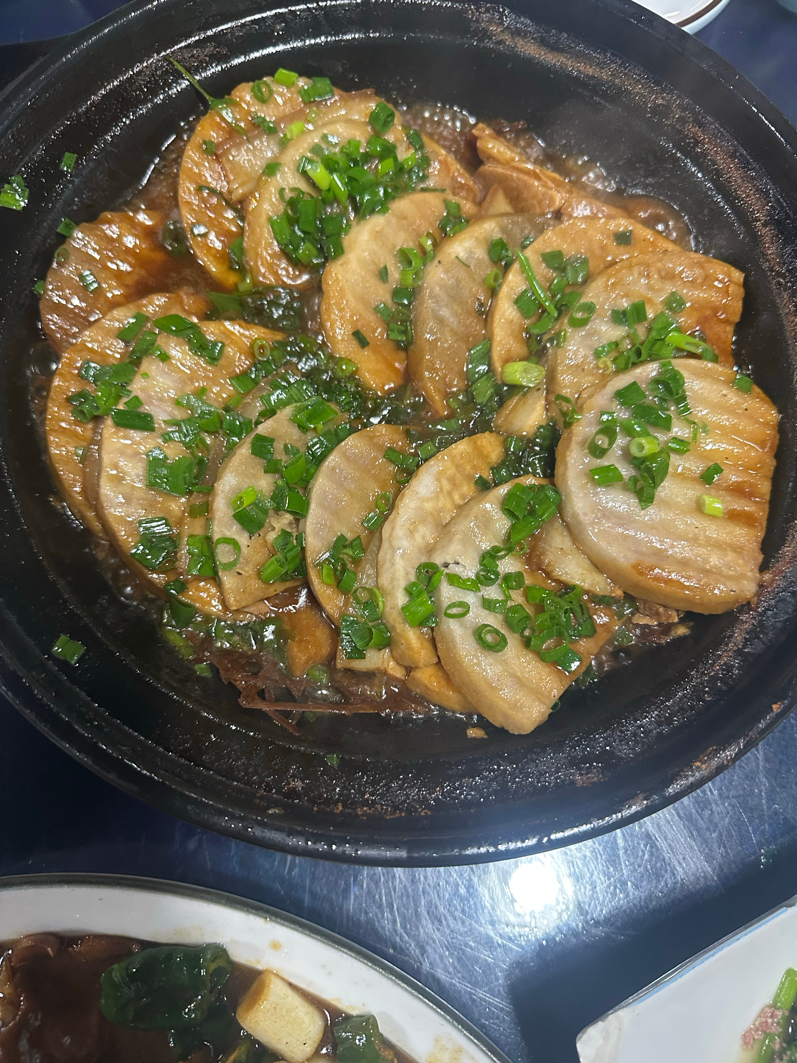 这家除了周末排队以外 没毛病 都好好吃！！！ 日照·味道菜馆(郑州路店)