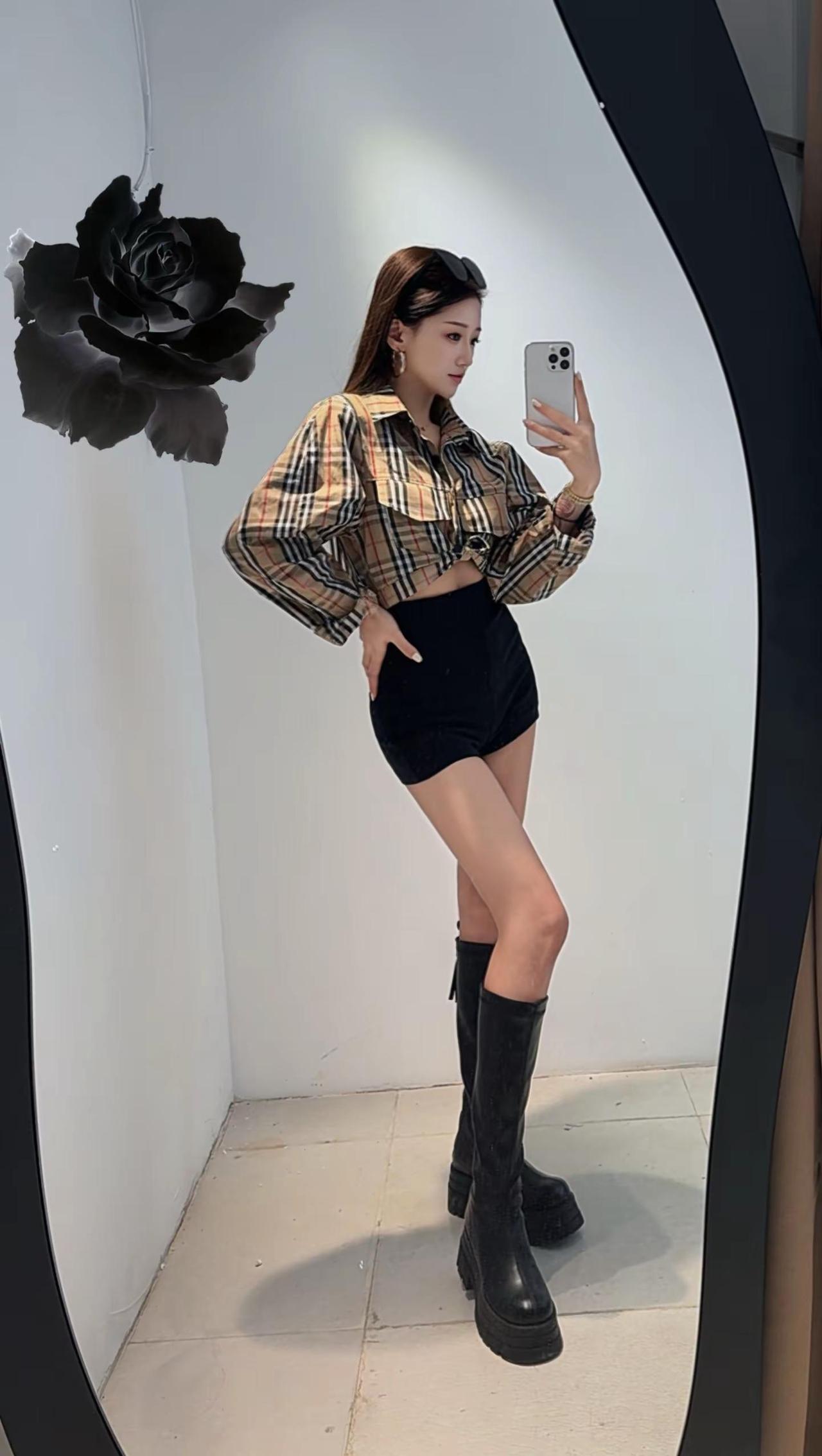 音乐一响 感觉至上穿衣自由不被定义 随意穿搭 服装搭配 女装新品日