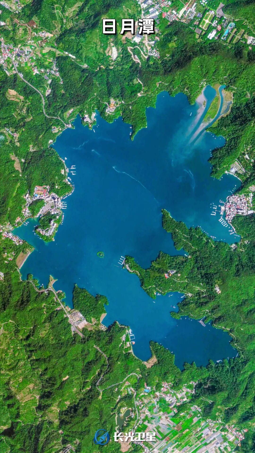 台湾光复节这天，吉林一号给宝岛很多著名的地标拍了照，那个清晰度，简直到了令人发指