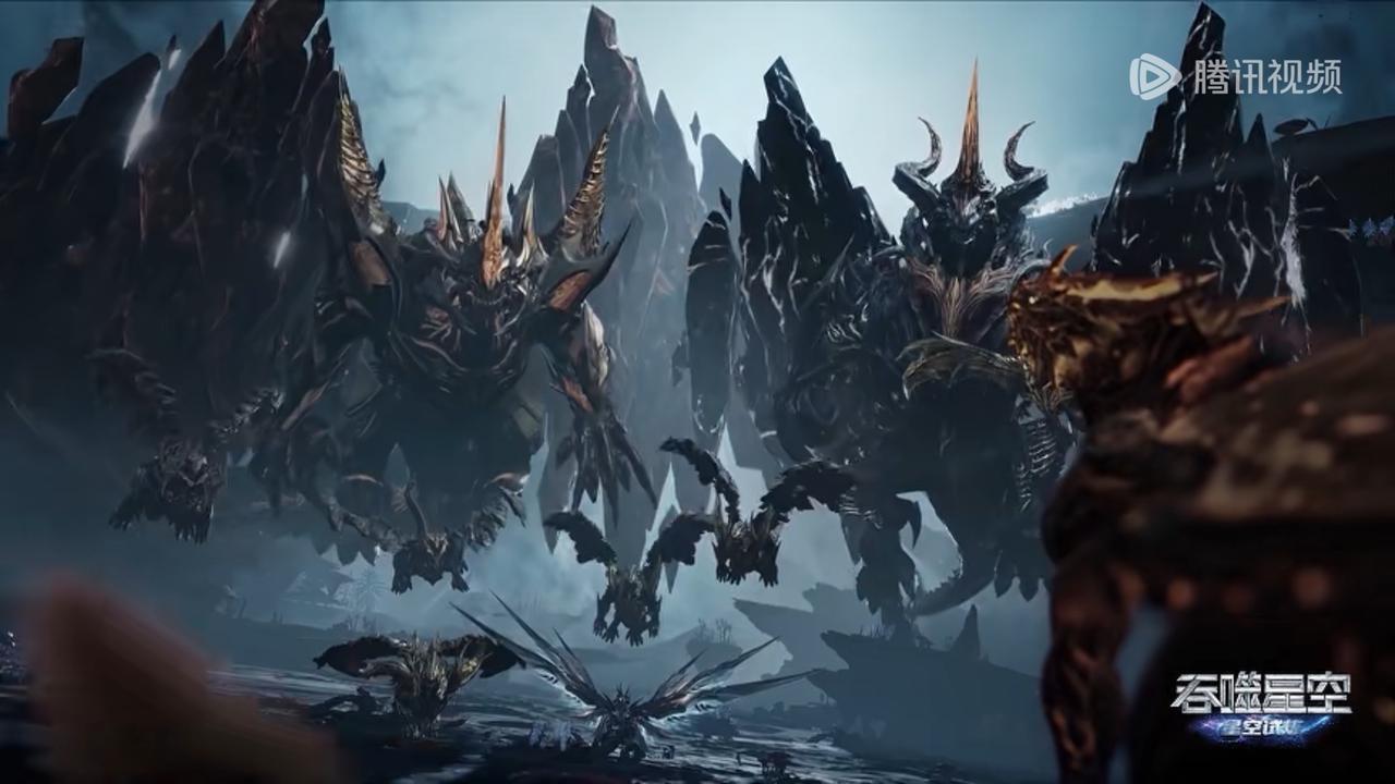 两只最大的应该就是金角巨兽的族长，或者副族长，就算不是族长也是金角巨兽里头最厉害