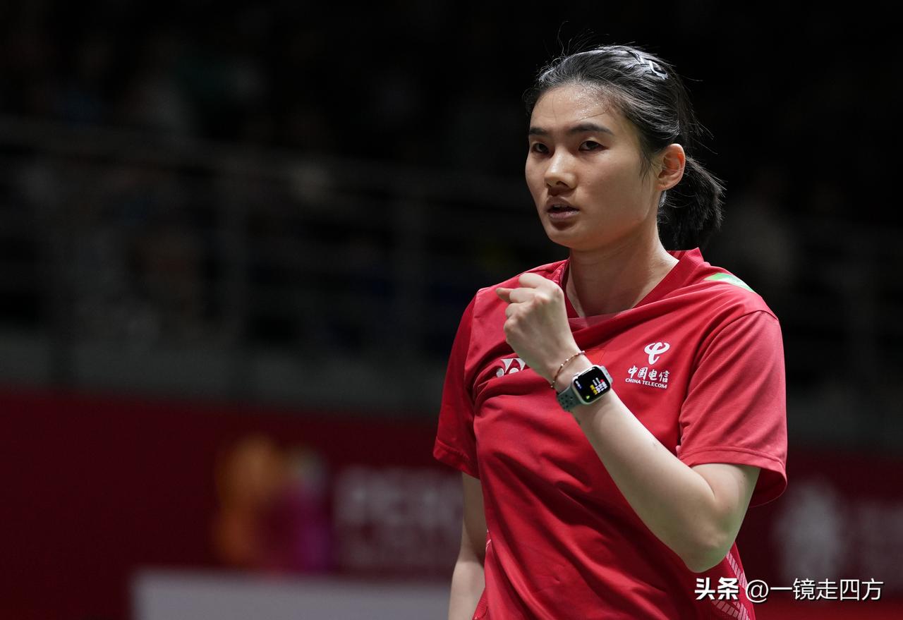 法国羽毛球公开赛今天开始各单项首轮争夺，率先结束的一场女单首轮比赛，韩悦以21-