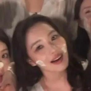 嘉宾社媒都分享p图版 jmz就不能给🥚p一下吗实现她幻想着中的完美大女主 导演