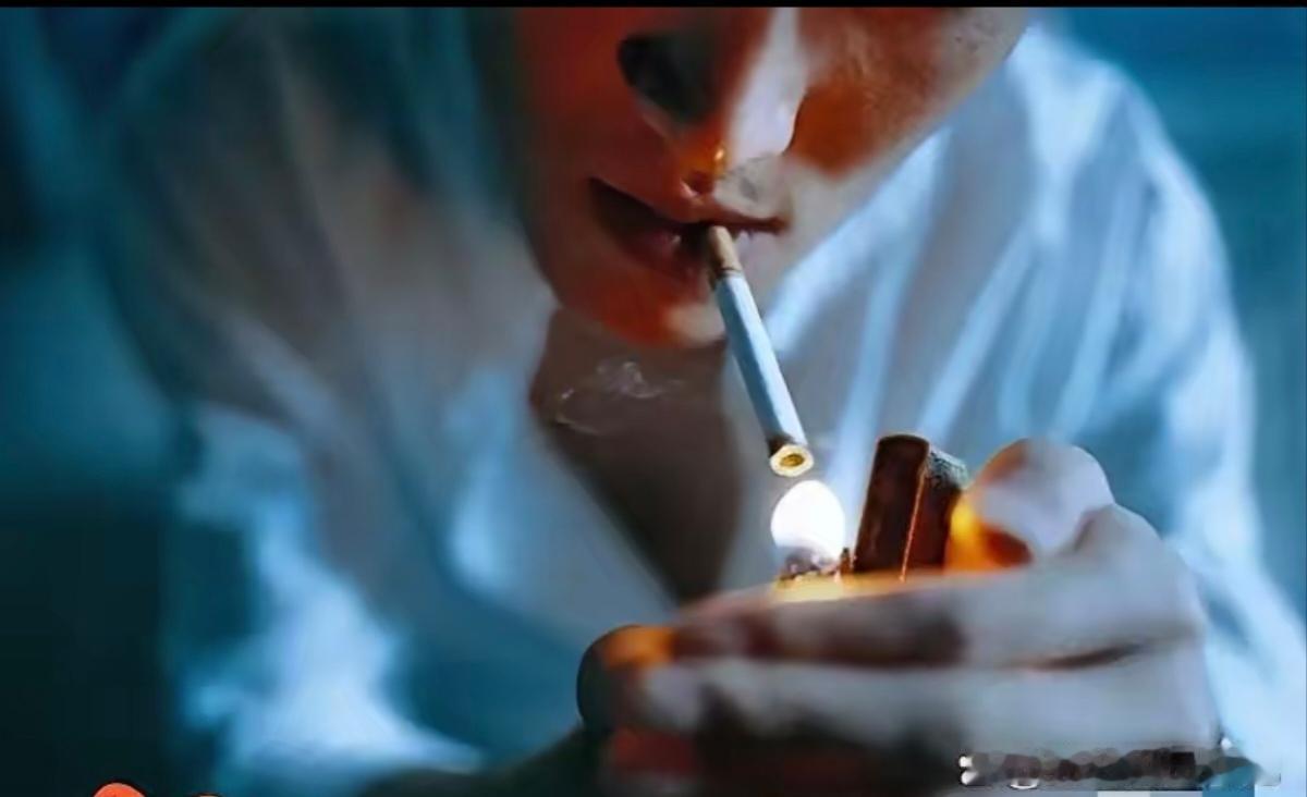 男性性生活后
这3件事千万别急着做
否则可能影响健康

性生活结束后，别急着抽烟