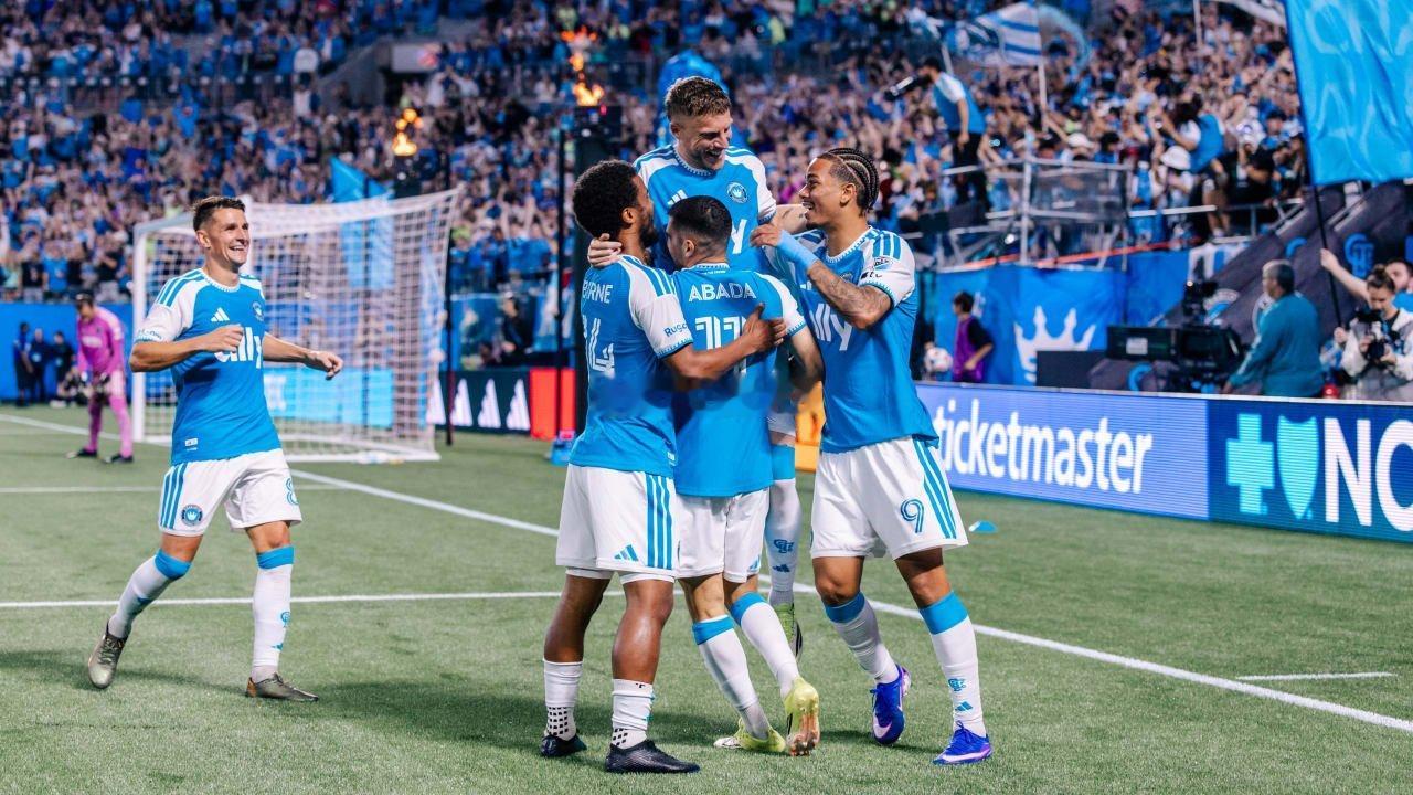 8月2日8时30分，美职联第18轮，芝加哥火焰坐镇主场迎战夏洛特FC。芝加哥火焰