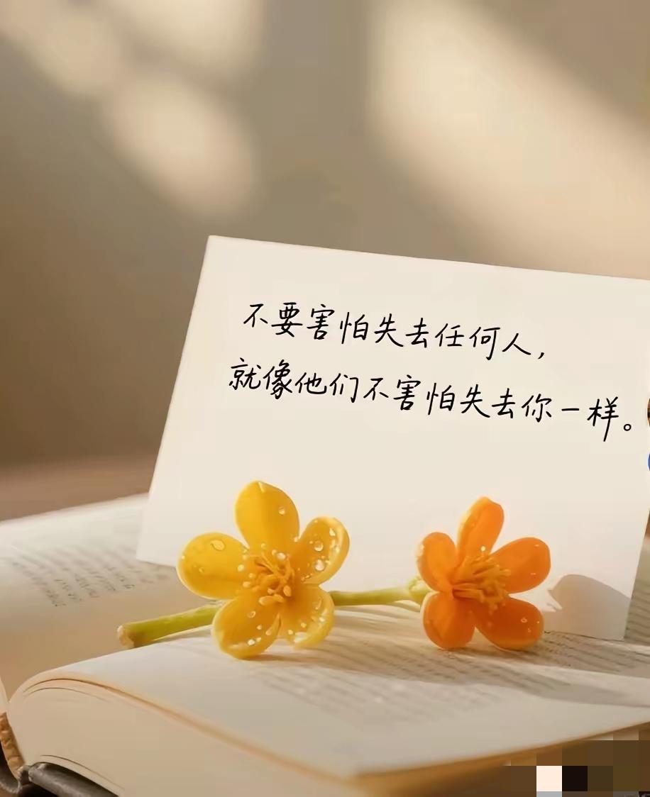 男人最容易出轨的阶段，真的就是女人怀孕到坐月子这段时间。
 
女人在拼命孕育生命