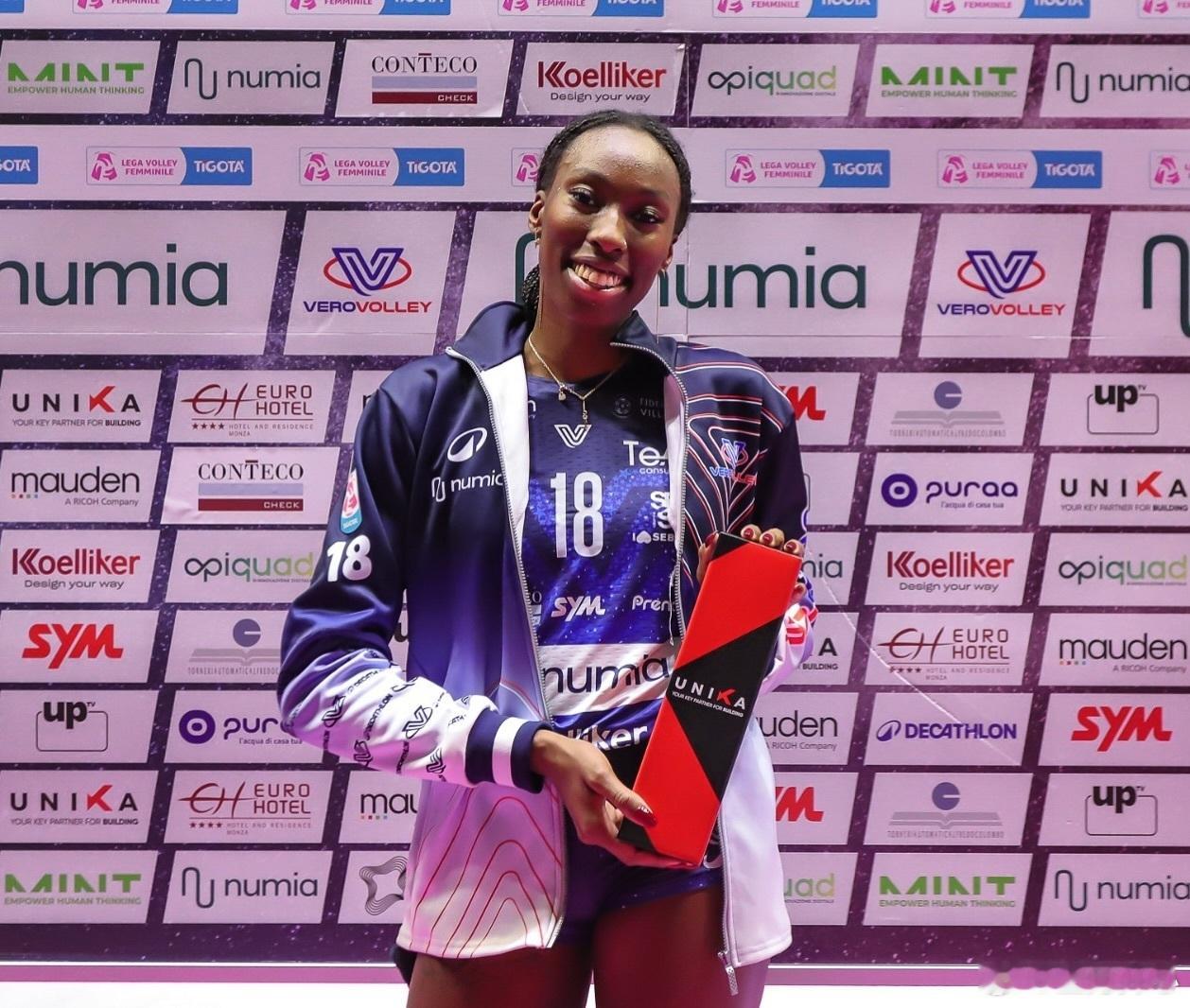 意大利女排杯赛1/4决赛米兰3-0基耶里25-21/25-20/25-21MVP
