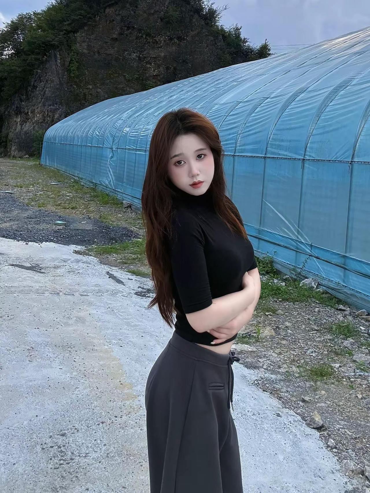 我最后再问你一遍 你是要为我遮风挡雨 还是讲这些花言巧语微胖女生的松弛感ootd