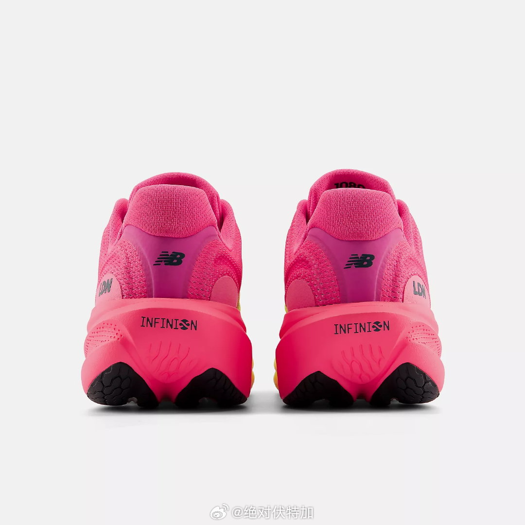 2026伦敦马拉松官方合作运动装备品牌 New Balance 特别版跑鞋和夹克