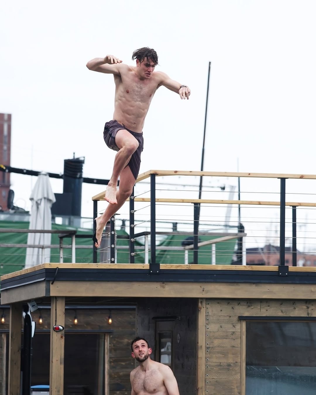 德雷珀也要复出了，他跟郑钦文还挺同频的，虽然之前美网混双没成功参赛，但他们差不多