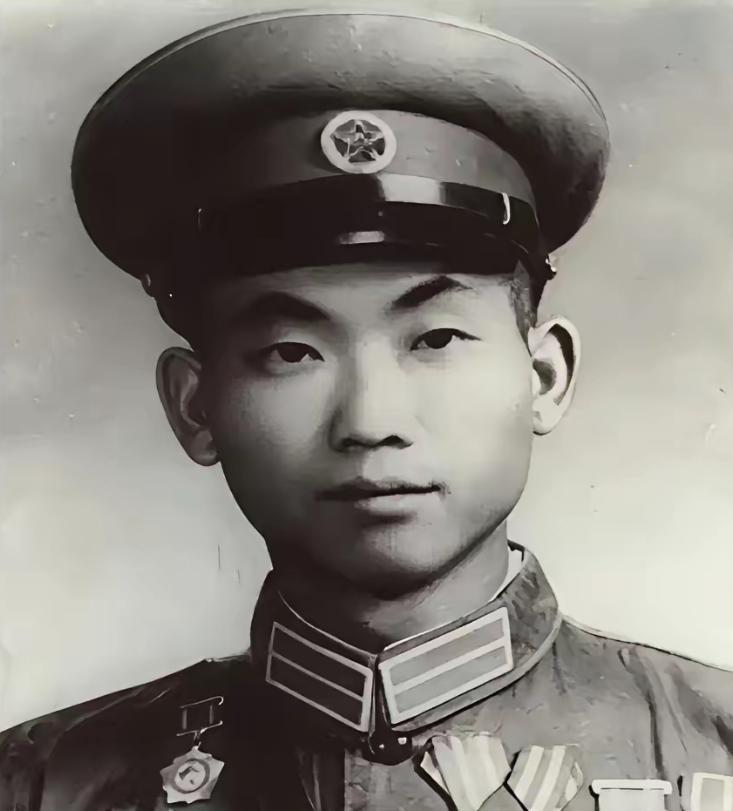 1952年底，志愿军总部发生了一件极其罕见的奇事：一个入伍才一年多、在此之前连一