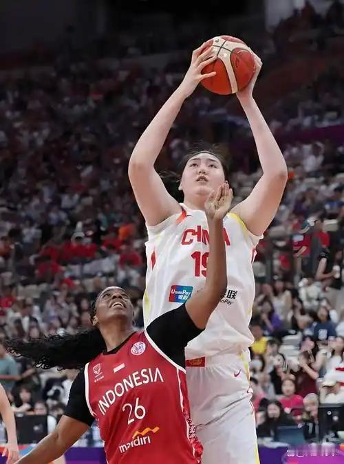 中国女篮的2026世界杯，表面看是止步八强，实际上是完成了一次世纪交接！李月汝在