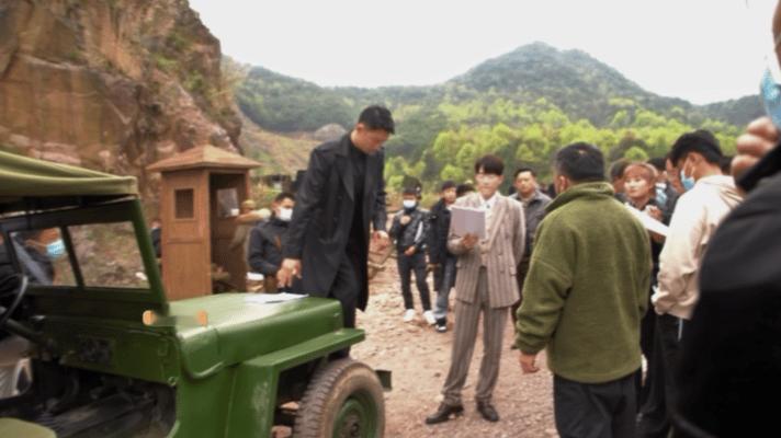 #黄景瑜属猴的属性藏不住了#黄景瑜片场是真的忙 不是在健身就是在打空气拳 好想拥