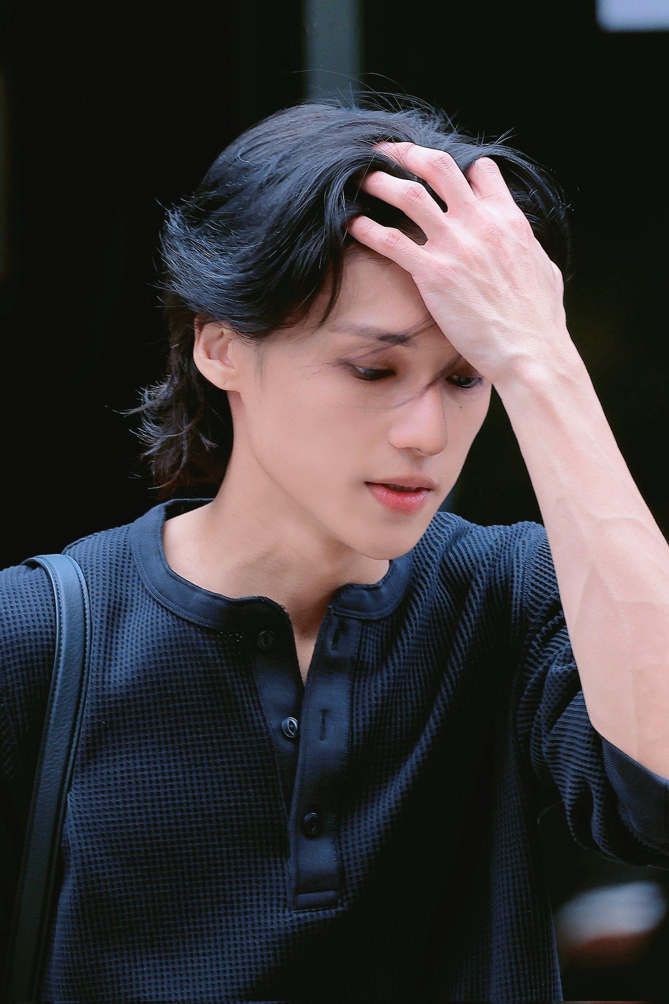 郑友荣  高清｜260703 音银下班©feel_the_storm 
