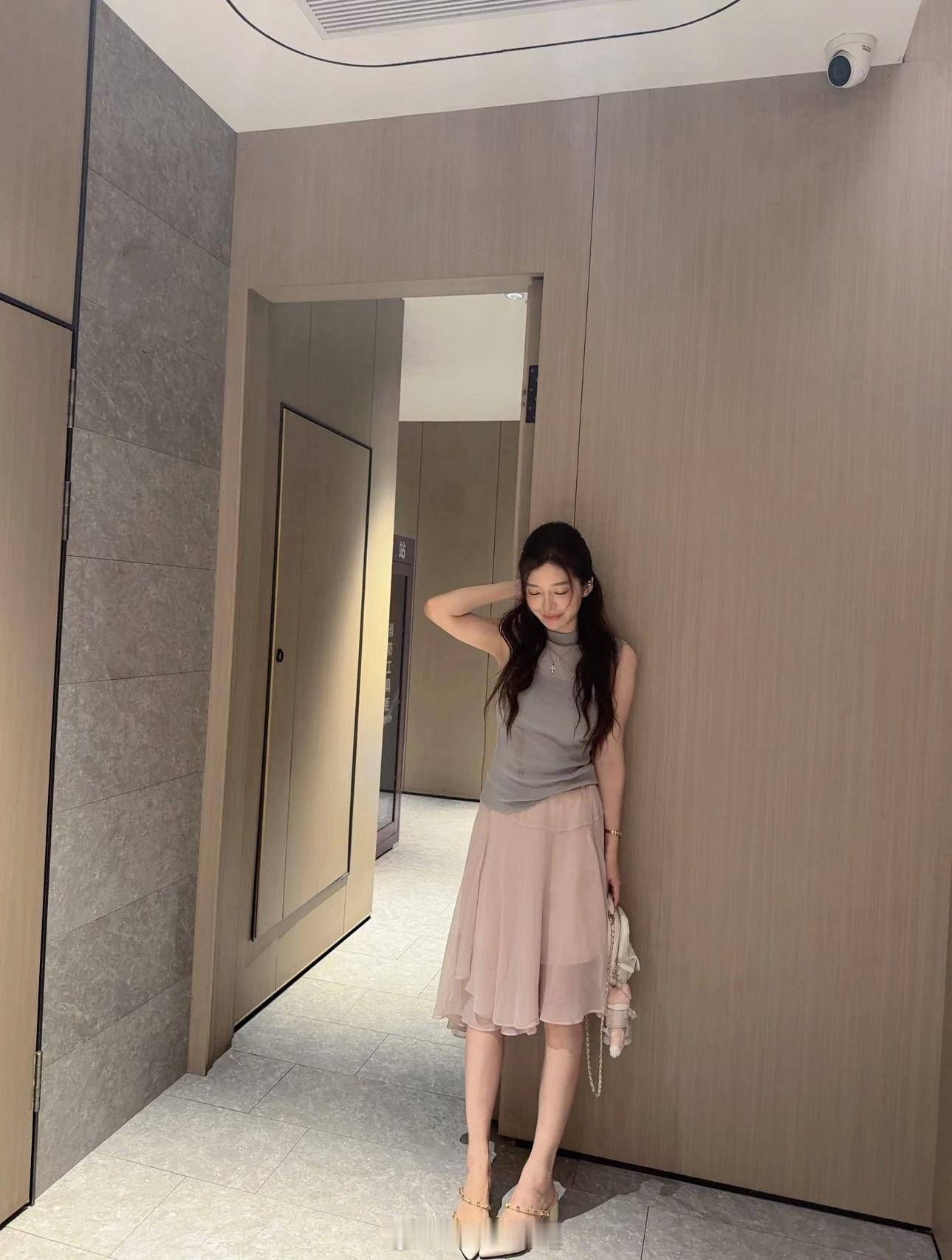 🩶穿穿小裙纸hh ​​​