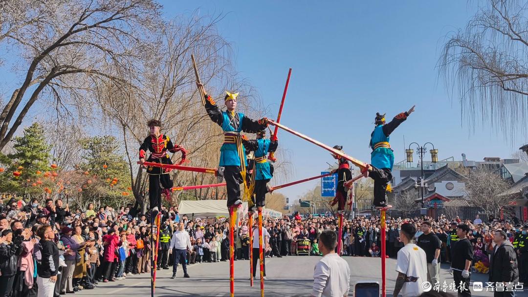 新春随手拍|欢乐的民俗表演（手机摄影）