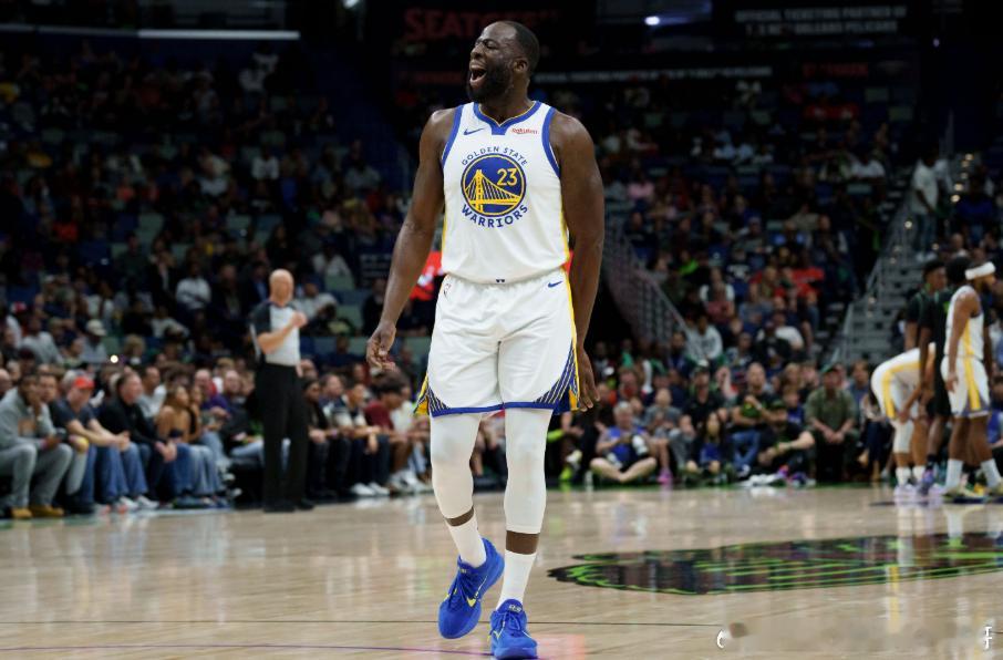 NBA常规赛，勇士131-136不敌开拓者。此役，追梦8次失误非常辣眼，经常传球