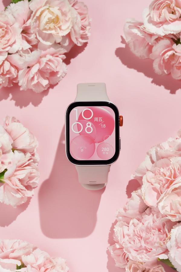华为的新品真的是一款接一款。

已经在在海外首发的WATCH FIT 3，很快就