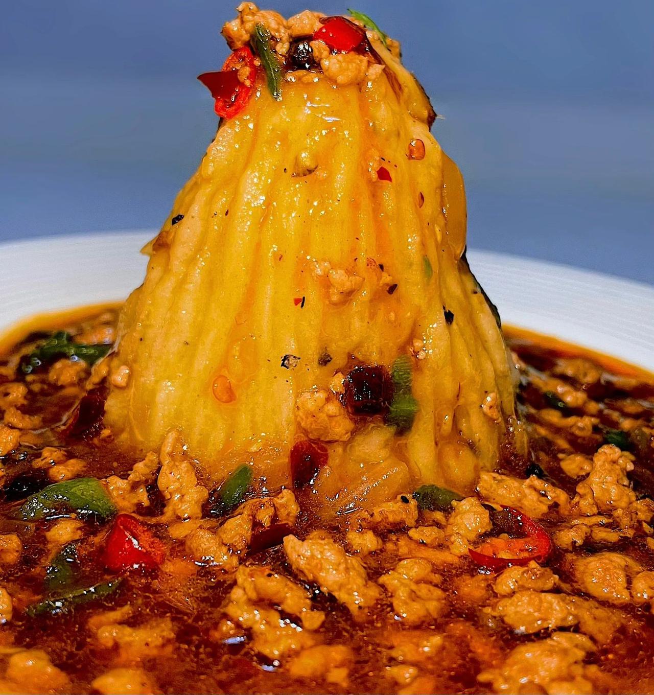 颜值爆表的土豆泥/好吃到流眼泪
2元的土豆一样可以做出高颜值的菜
土豆泥细腻柔软